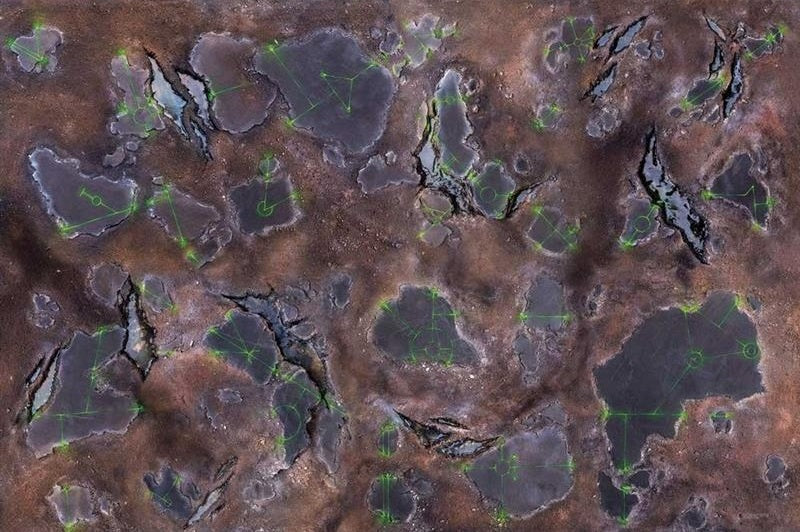 Kraken Wargames Gaming Mat - Alien Wasteland 44"x60" 2.0